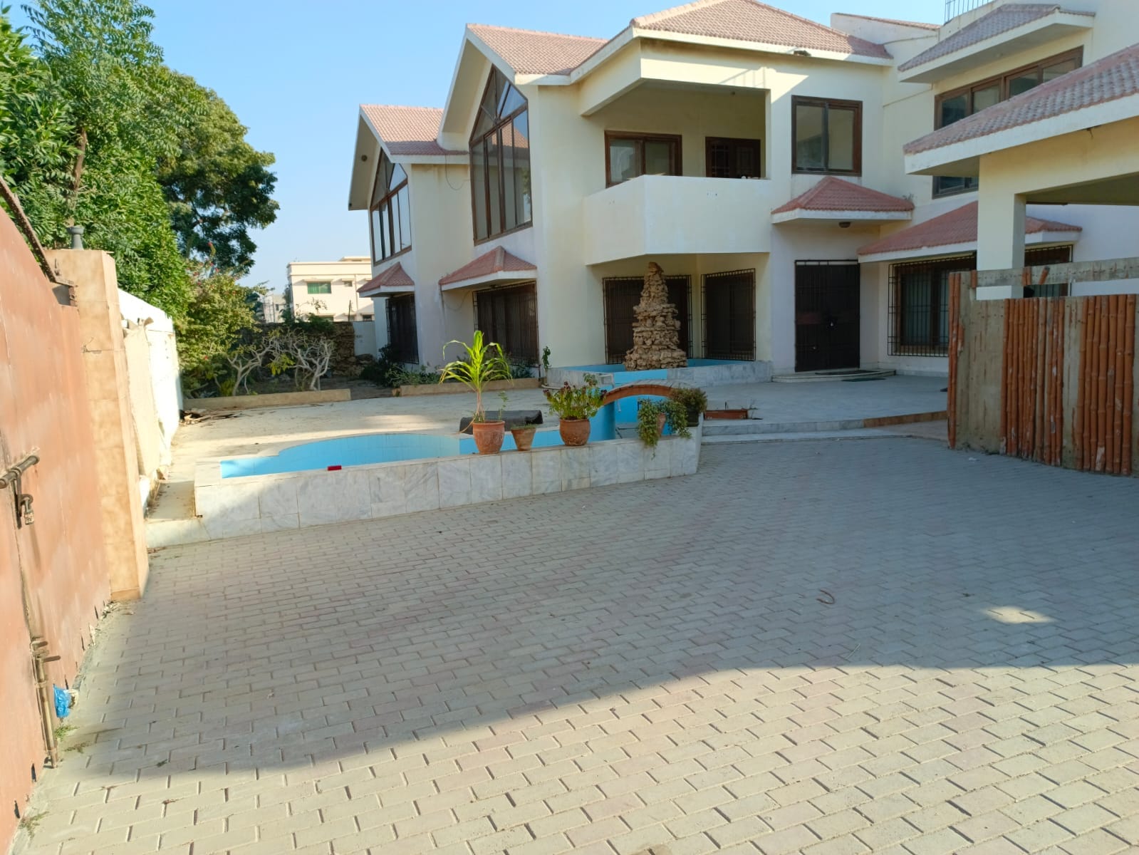 Phase 8 DHA Karachi